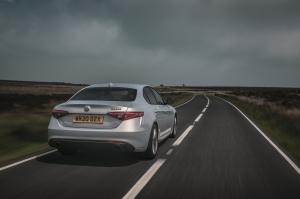 Alfa Romeo Giulia Sprint 2020 года  (UK)